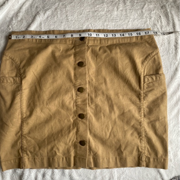 Toad & Co Button Mini Skirt sz 12 - Picture 5 of 6